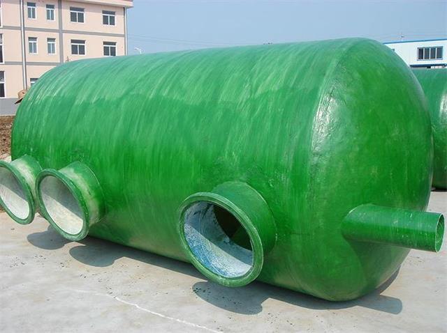 玻璃鋼化糞池滿了該如何清理